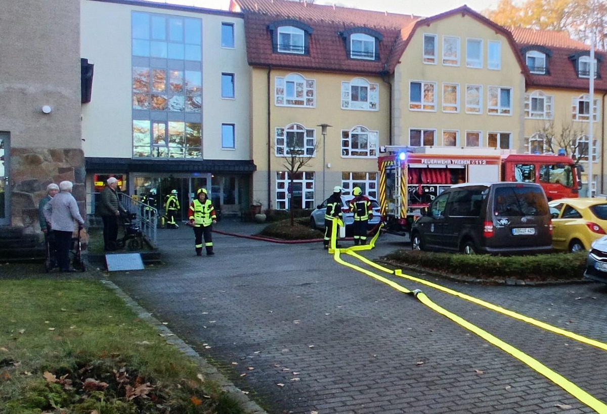 1_Plottendorf Thumb 1_Plottendorf Thumb